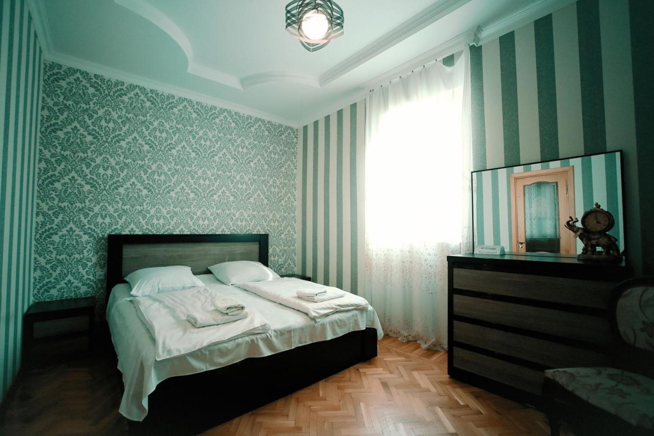 Apartment Old คูทายสิ ภายนอก รูปภาพ